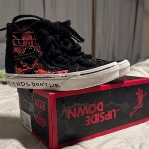 Vans Kids High-Top Sneakers - Black with Red Flames